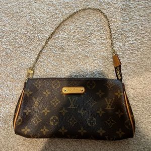 100% Authentic Louis Vuitton Favorite MM Monogram Shoulder Bag